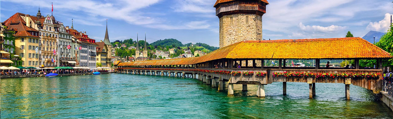 Kapellenbrücke Luzerner See Schweiz 